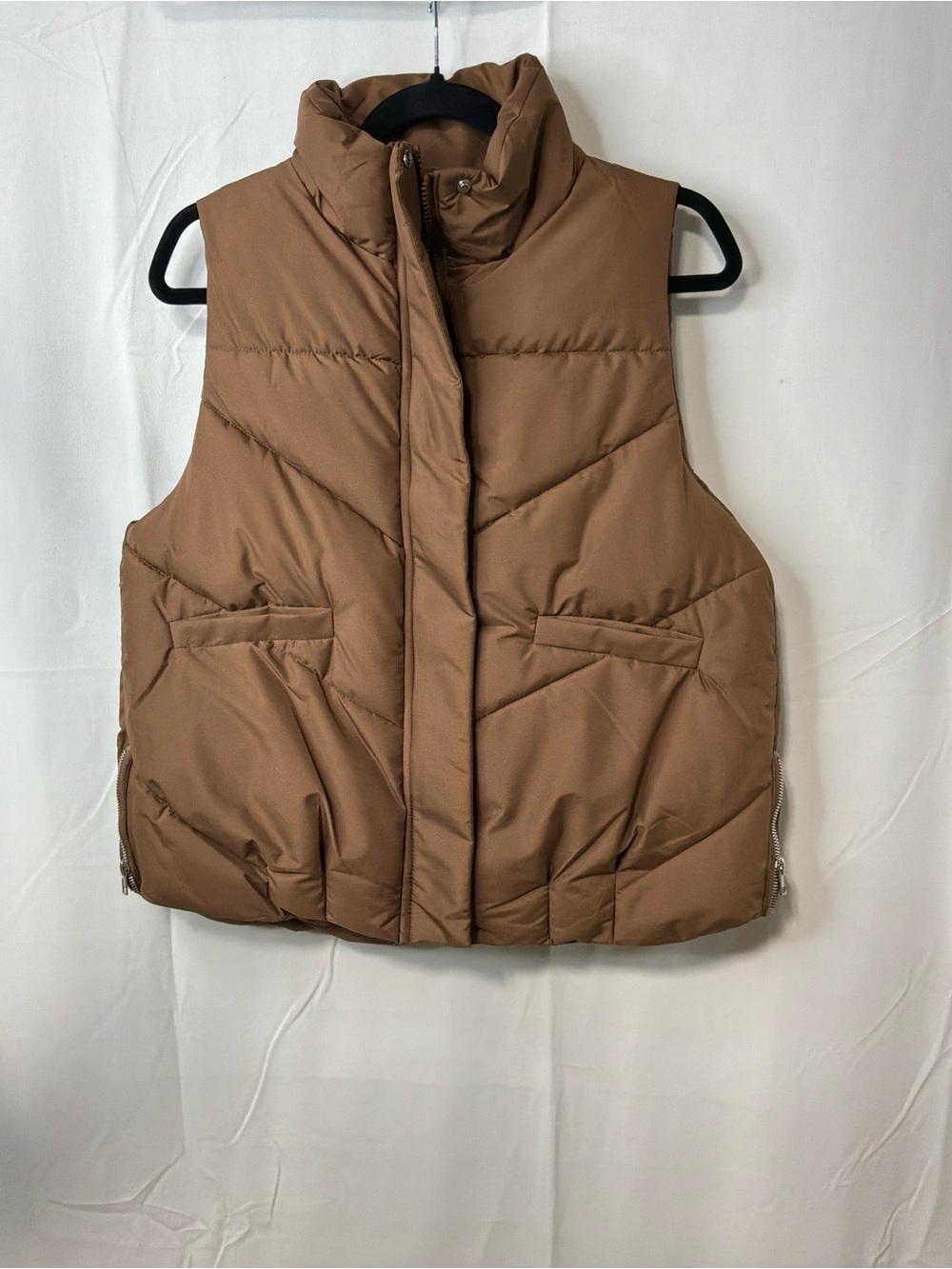 Sleeveless Puffer Vest in Brown with Stand Collar